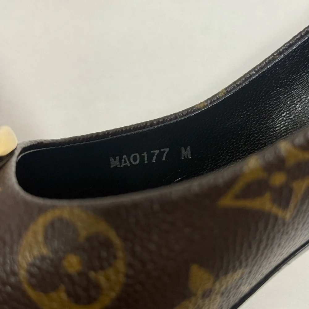 Louis Vuitton Monogram Canvas Madeleine Pumps Size 38 - Picture 6 of 10